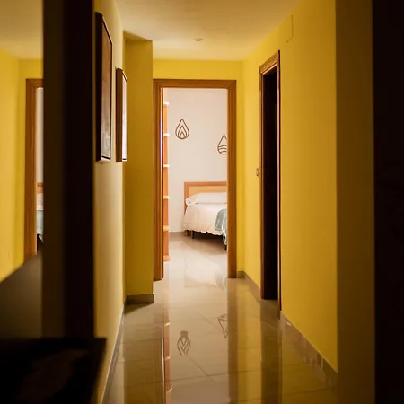 Vut Santa Monica Apartment Teruel