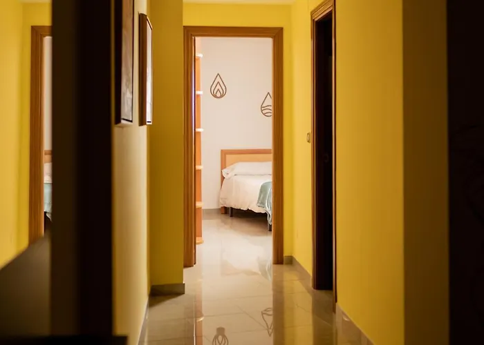 Vut Santa Monica Apartment Teruel